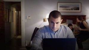 The Internet Ruined My Life 1 x Episodio 2